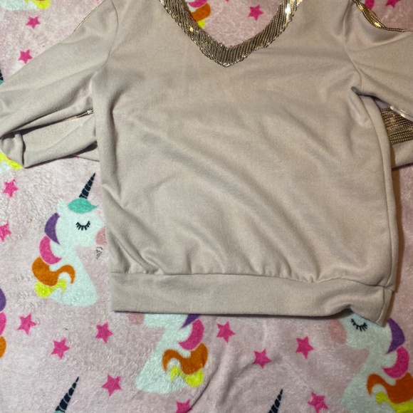 Pink sweater - Picture 2 of 3